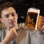 Quando o consumo de álcool deixa de ser ocasional e se transforma em dependência